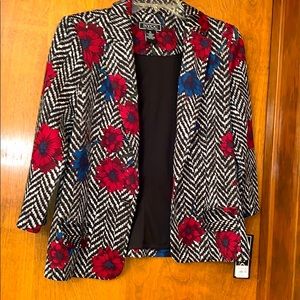 Jacket with 3/4 sleeves